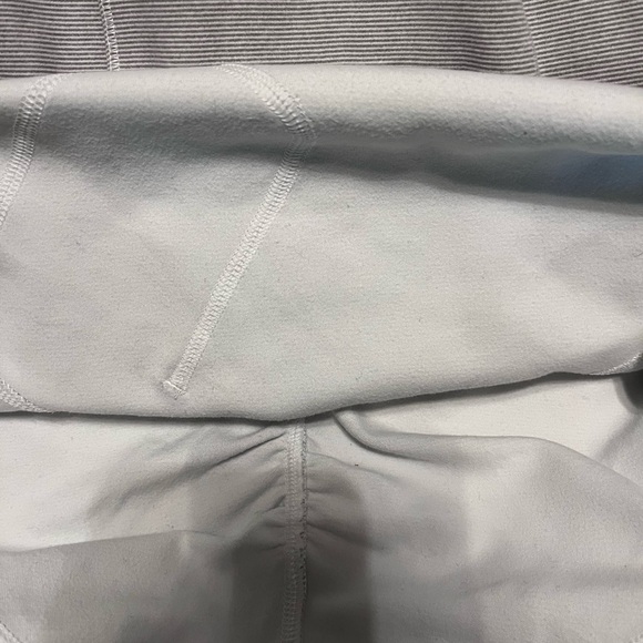 Lululemon Base Runner Hoodie - Picture 4 of 7